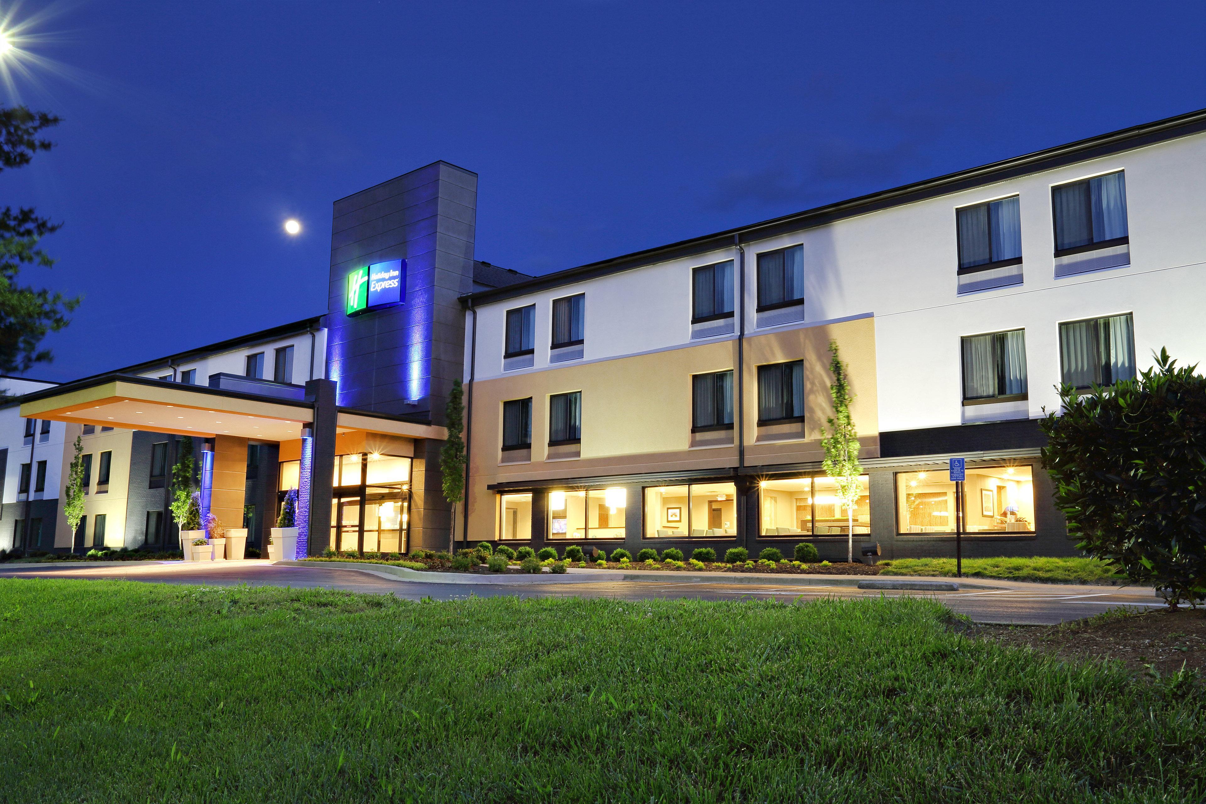 Holiday Inn Express Brentwood-South Cool Springs By Ihg Kültér fotó